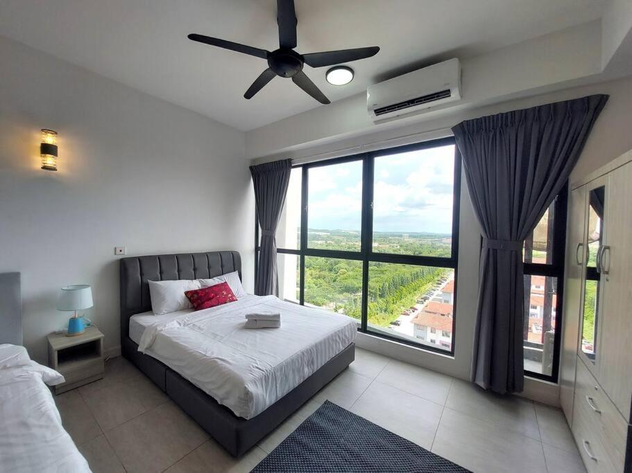 Bell Suites By Salaam Suites - Xiamen University Sepang Luaran gambar