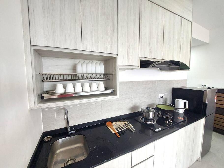 Bell Suites By Salaam Suites - Xiamen University Sepang Luaran gambar
